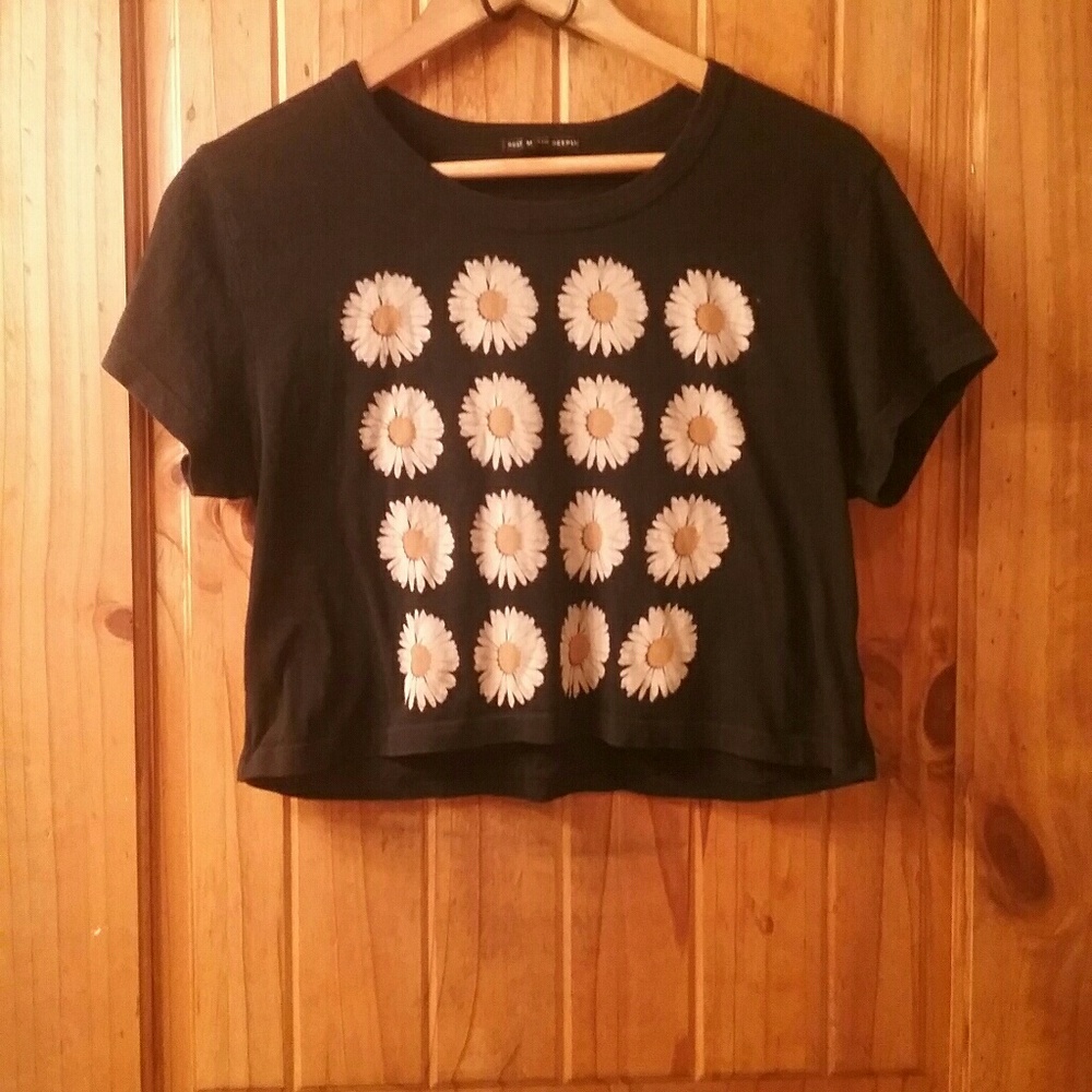 Pushing Daisies Crop - Urban Outfitters.